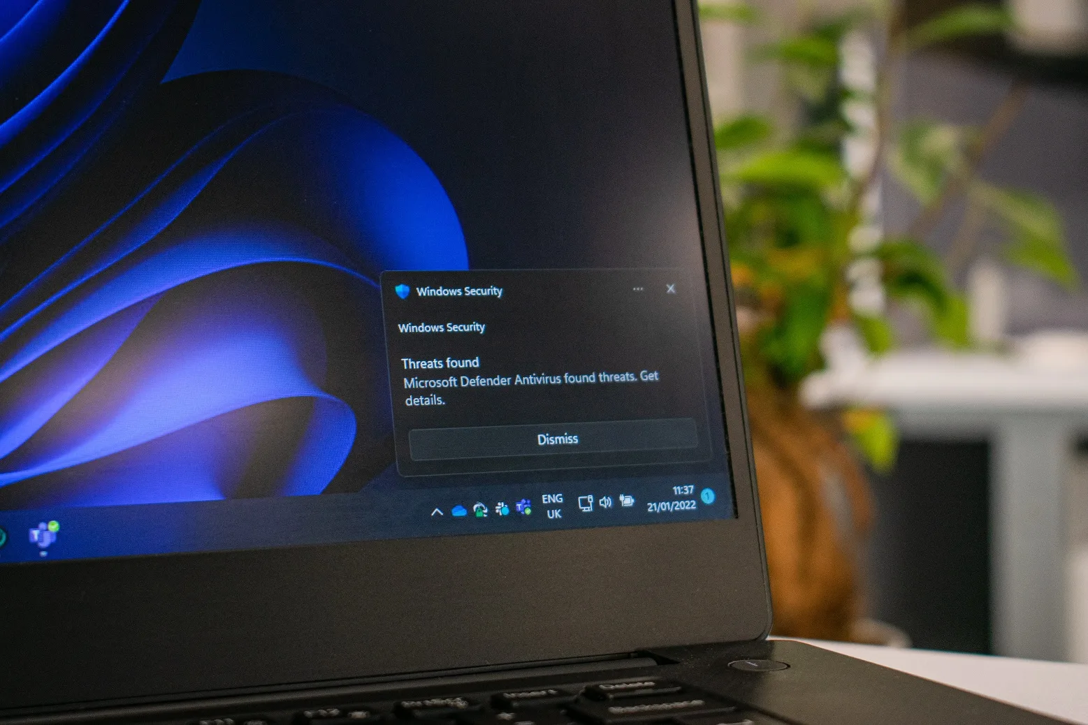 Disabling Windows Defender and Automatic Updates: A Step-by-Step Guide